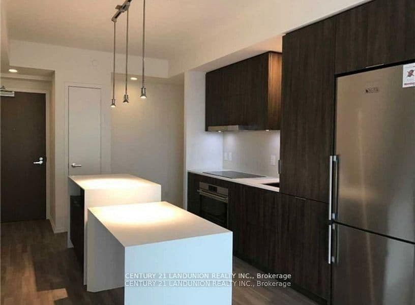 1 Bloor Street E, Unit 2612 thumbnail 5