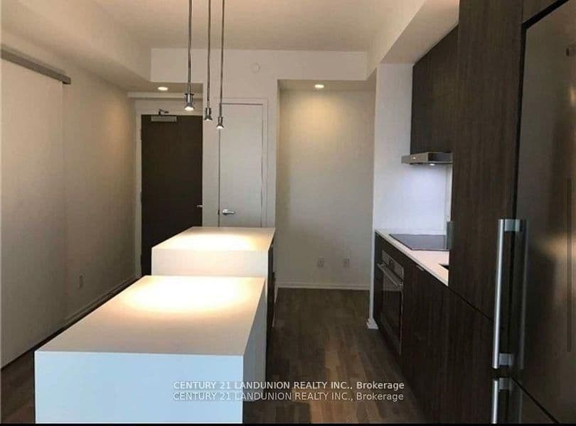 1 Bloor Street E, Unit 2612 thumbnail 6