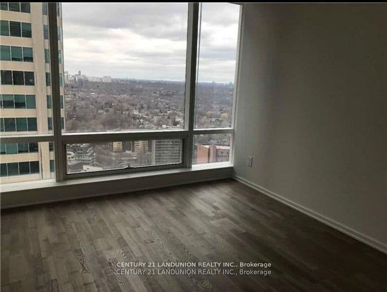 1 Bloor Street E, Unit 2612 thumbnail 8