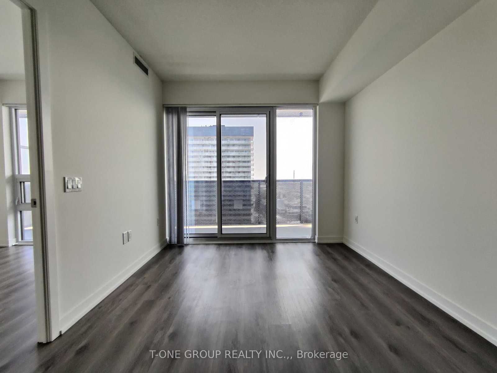 138 Downes Street, Unit 4606 thumbnail 5