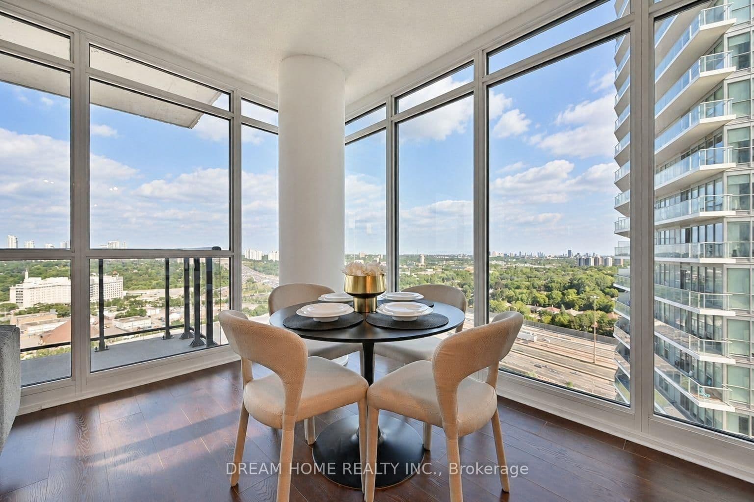 121 Mcmahon Drive, Unit 2608 thumbnail 14