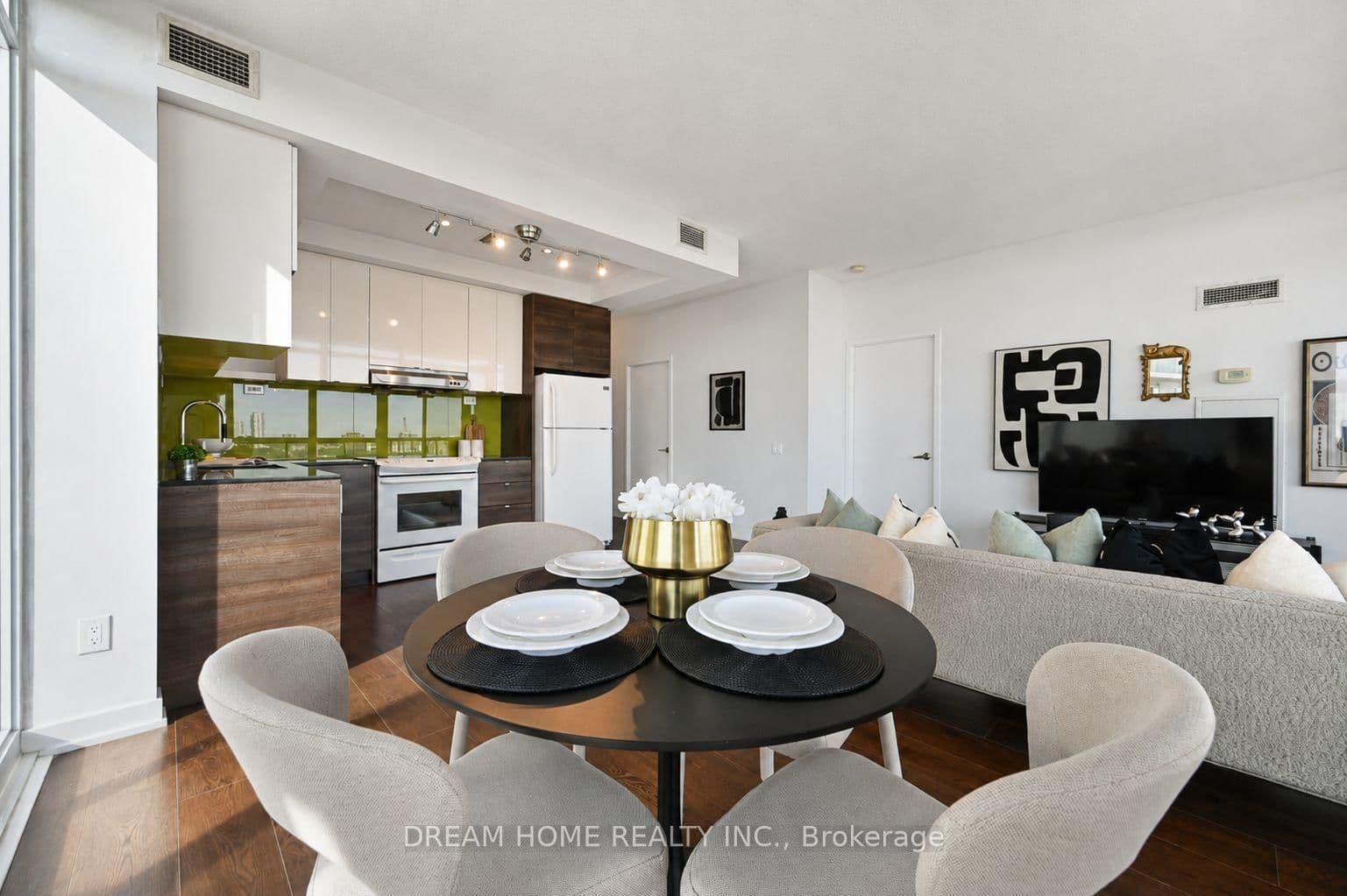 121 Mcmahon Drive, Unit 2608 thumbnail 15