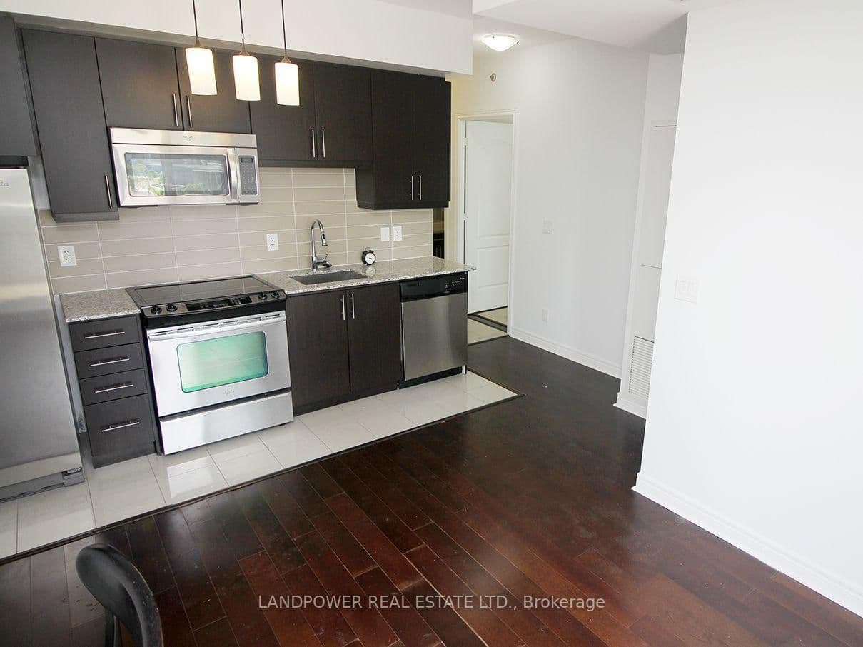 2756 Old Leslie Street, Unit 601 thumbnail 21