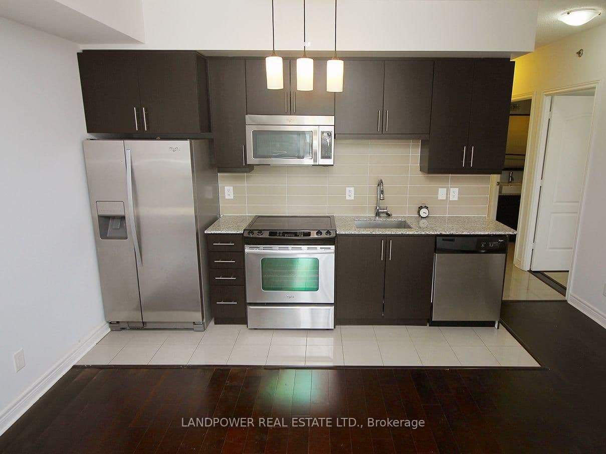 2756 Old Leslie Street, Unit 601 thumbnail 22
