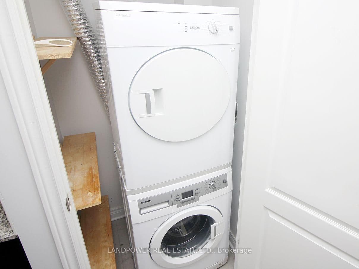 2756 Old Leslie Street, Unit 601 thumbnail 34