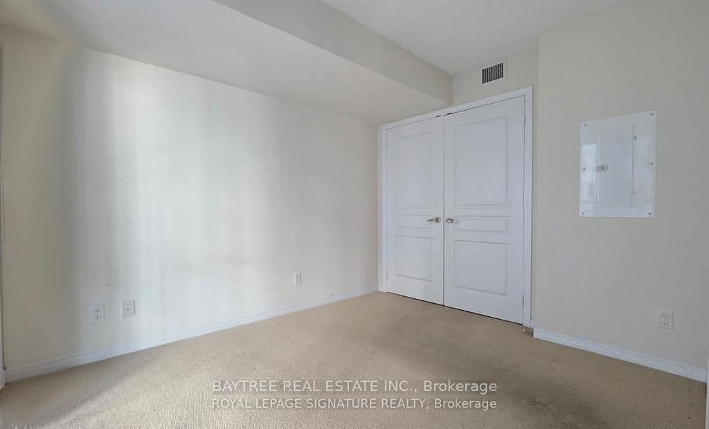 352 Front Street W, Unit 622 thumbnail 3