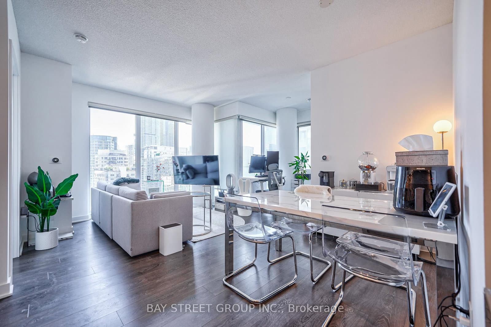 115 Blue Jays Way, Unit 2205 thumbnail 11