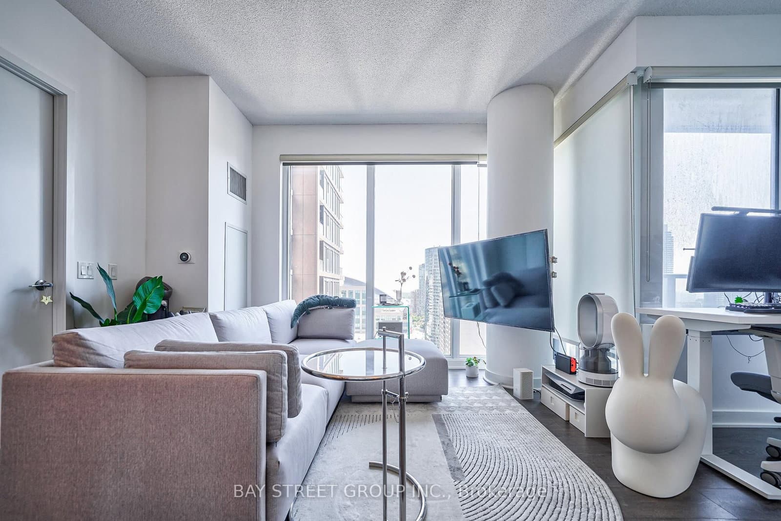 115 Blue Jays Way, Unit 2205 thumbnail 16