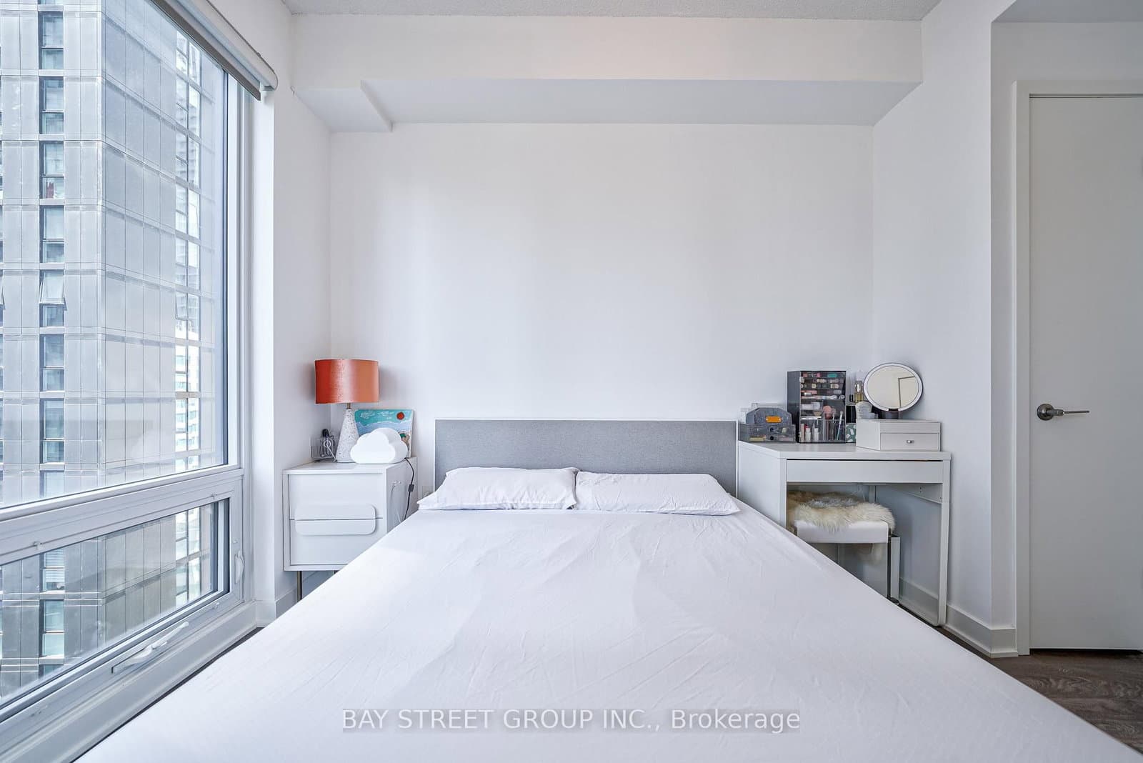 115 Blue Jays Way, Unit 2205 thumbnail 28