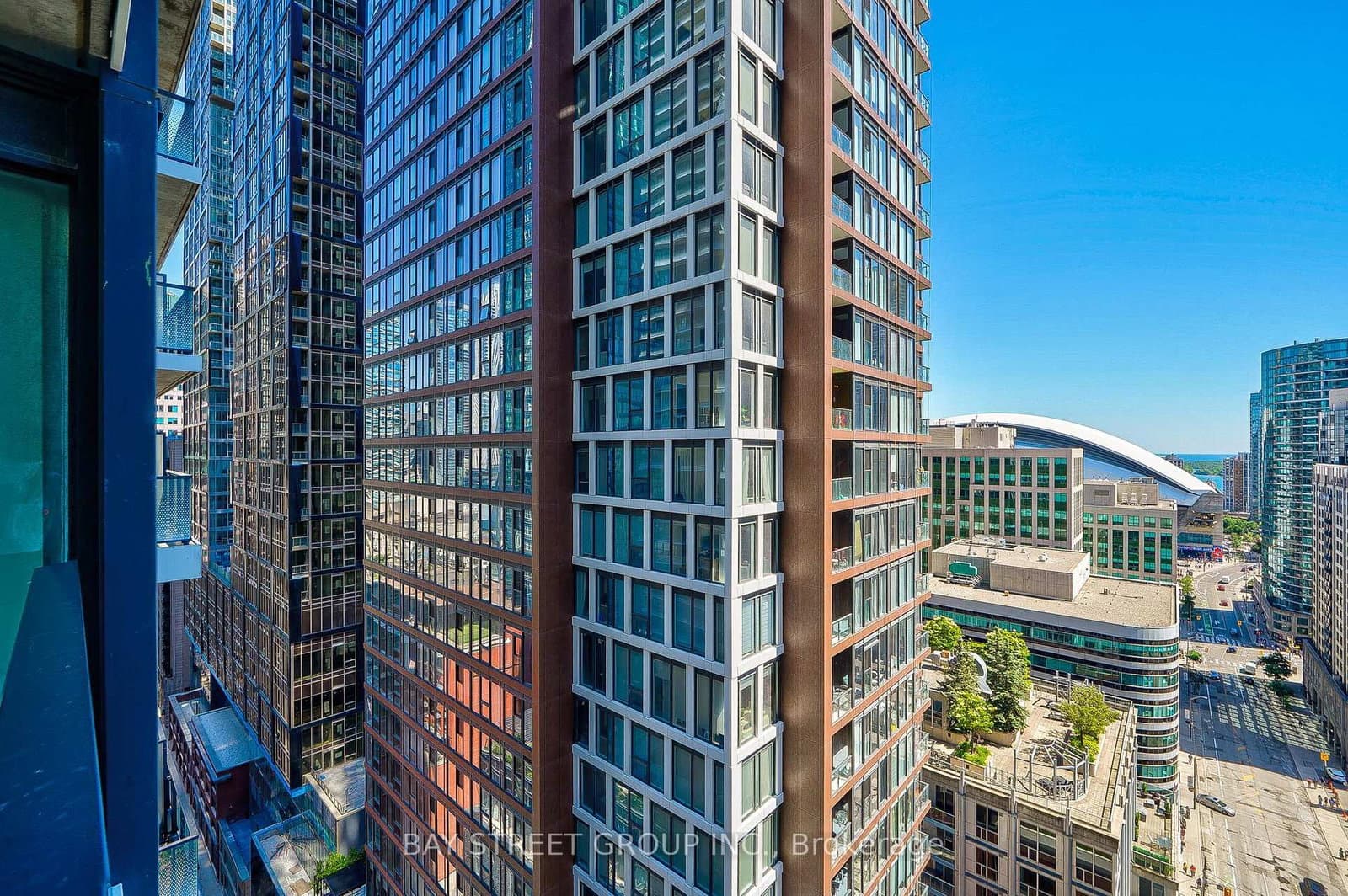 115 Blue Jays Way, Unit 2205 thumbnail 35