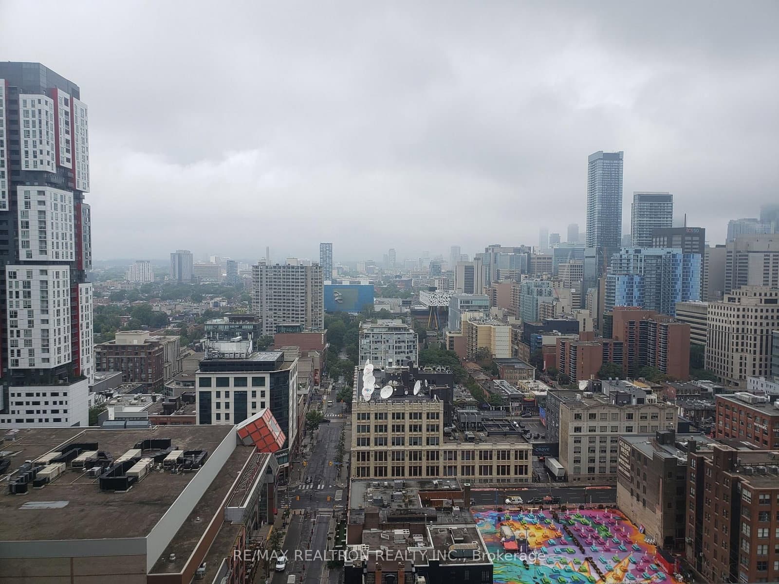 99 John Street, Unit 2307 thumbnail 12