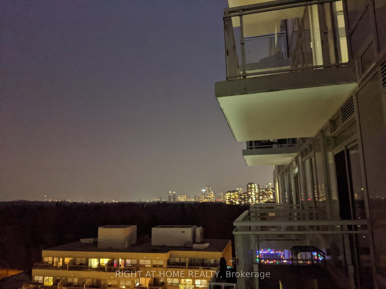 68 Merton Street, Unit 1010 thumbnail 2