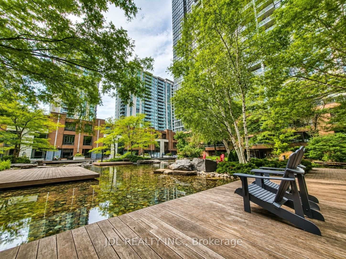 33 Sheppard Avenue E, Unit 2612 thumbnail 12