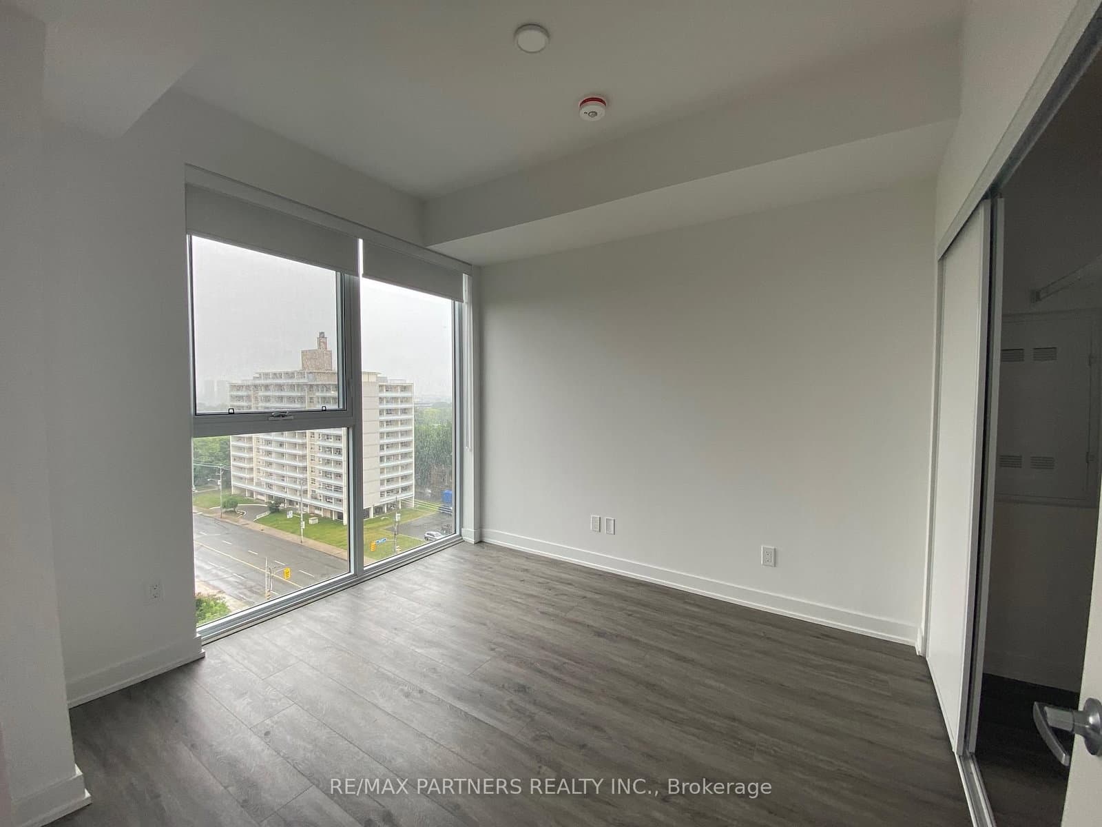 1 Cardiff Road, Unit 1001 thumbnail 8