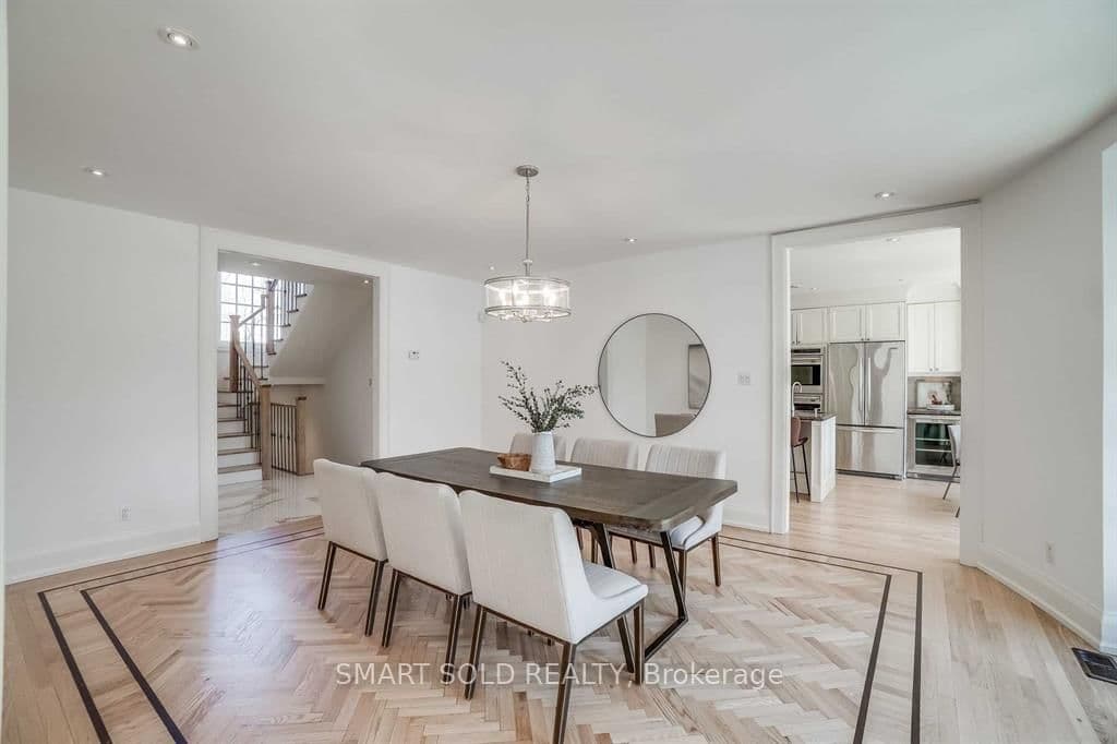 347 Cortleigh Boulevard thumbnail 15
