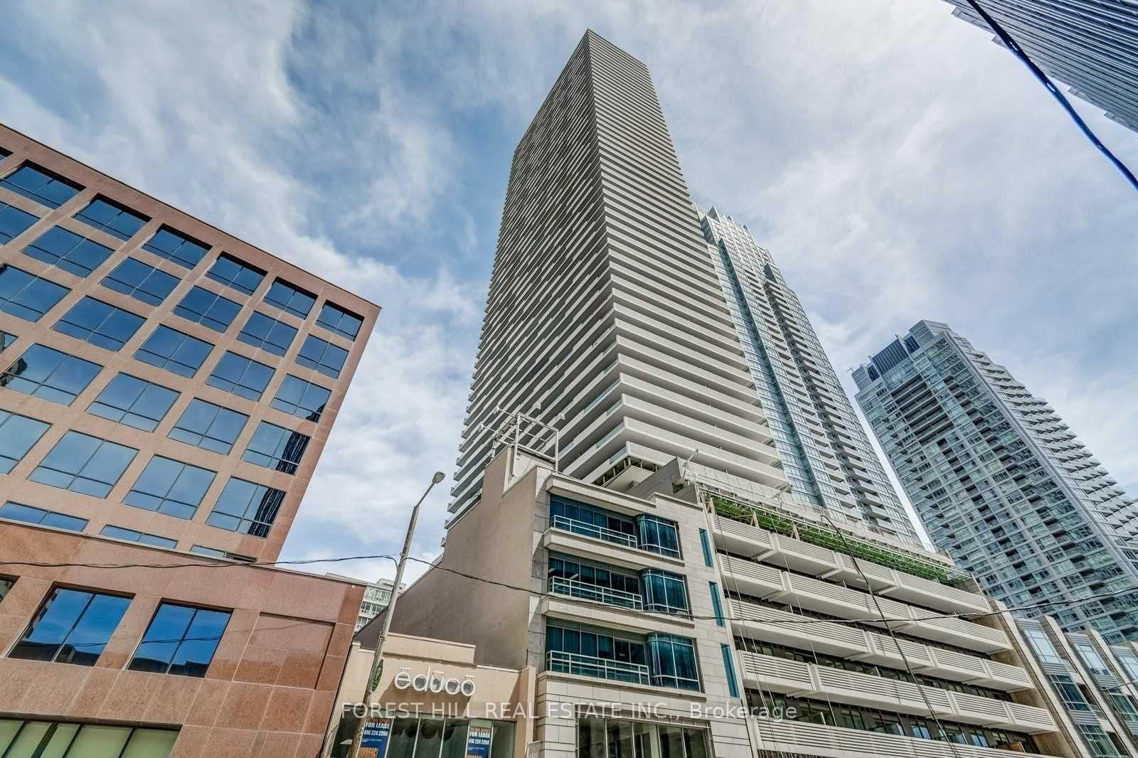 2221 Yonge Street, Unit 5610