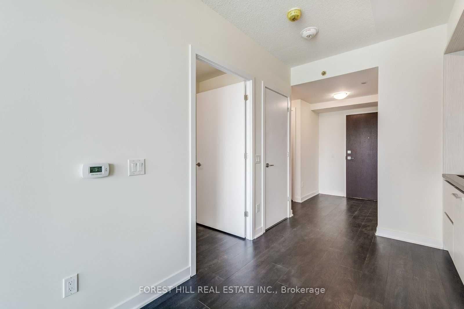 2221 Yonge Street, Unit 5610 thumbnail 13