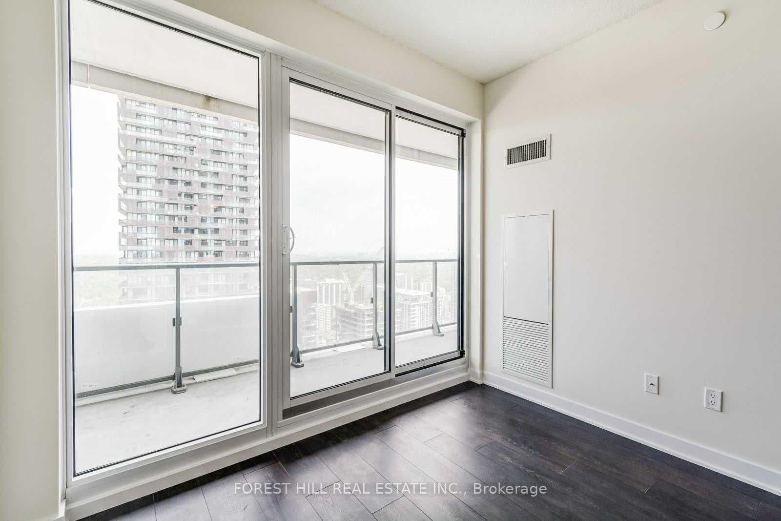2221 Yonge Street, Unit 5610 thumbnail 17