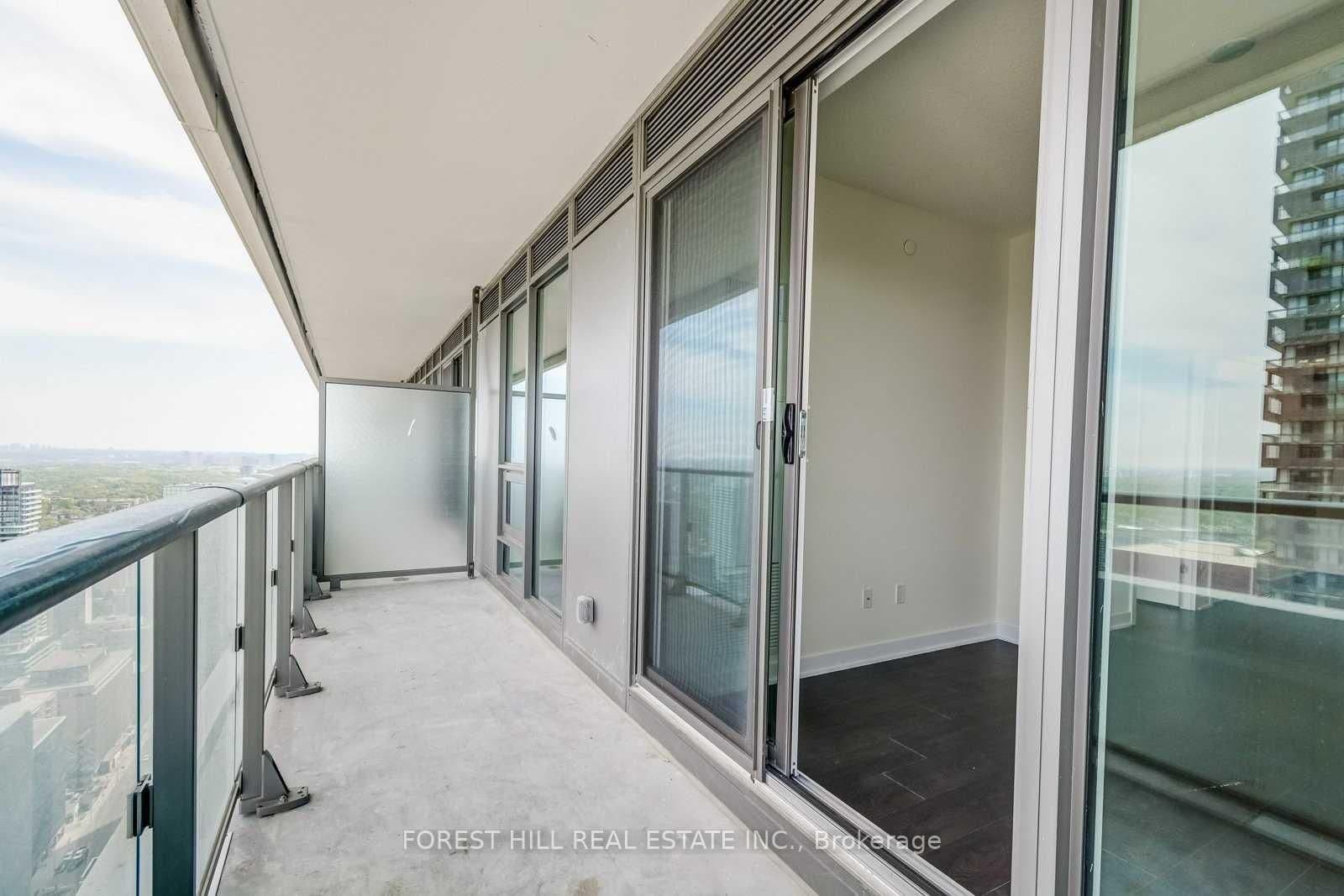 2221 Yonge Street, Unit 5610 thumbnail 25