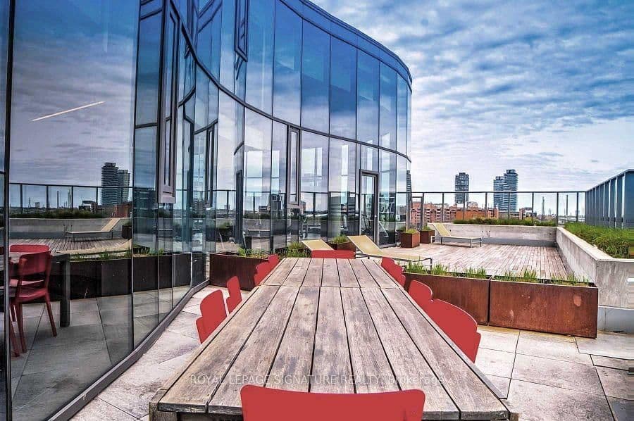 1 Market Street, Unit 914 thumbnail 3