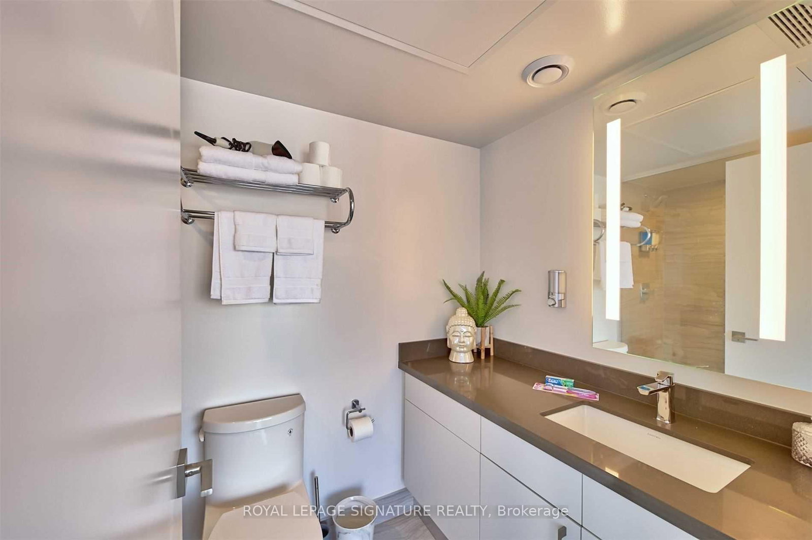 188 Cumberland Street, Unit 1004 thumbnail 16