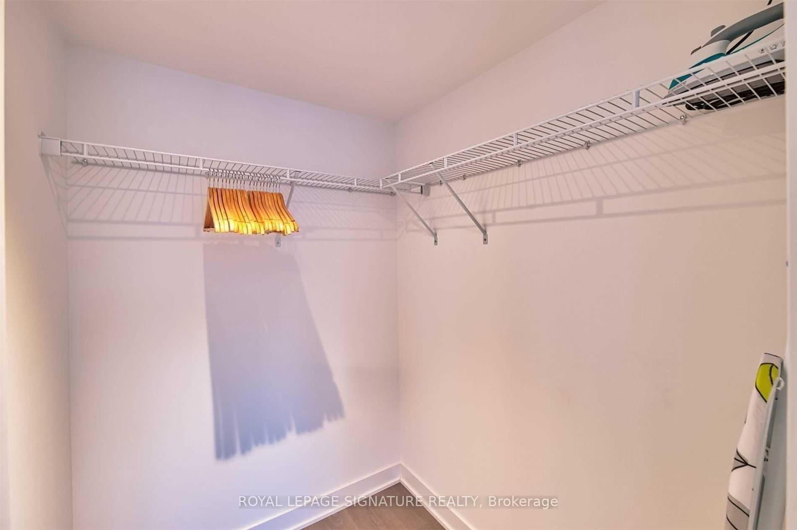 188 Cumberland Street, Unit 1004 thumbnail 18