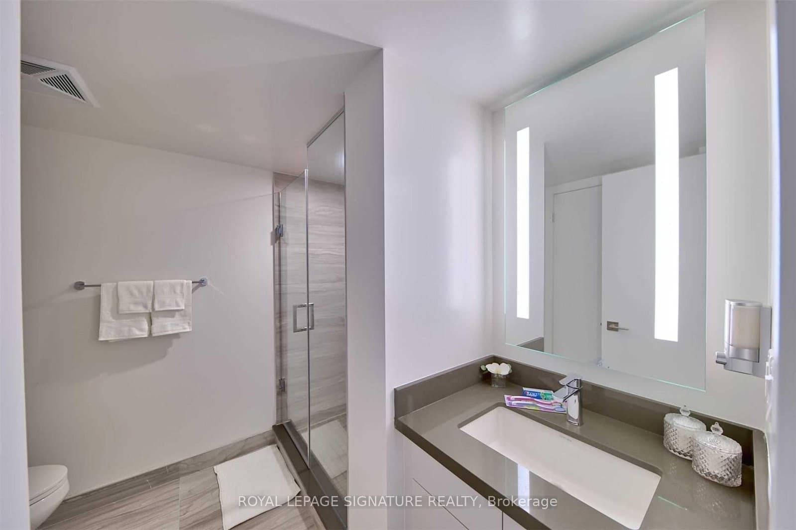 188 Cumberland Street, Unit 1004 thumbnail 21