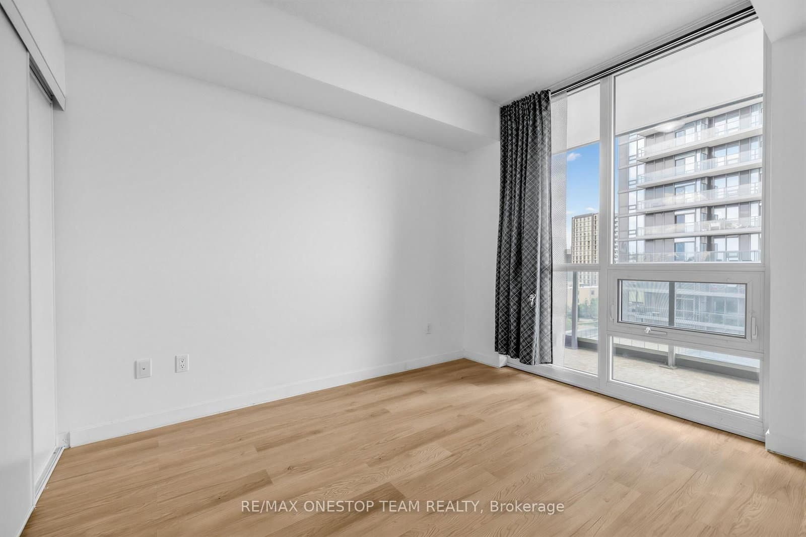 52 Forest Manor Road, Unit 707 thumbnail 26