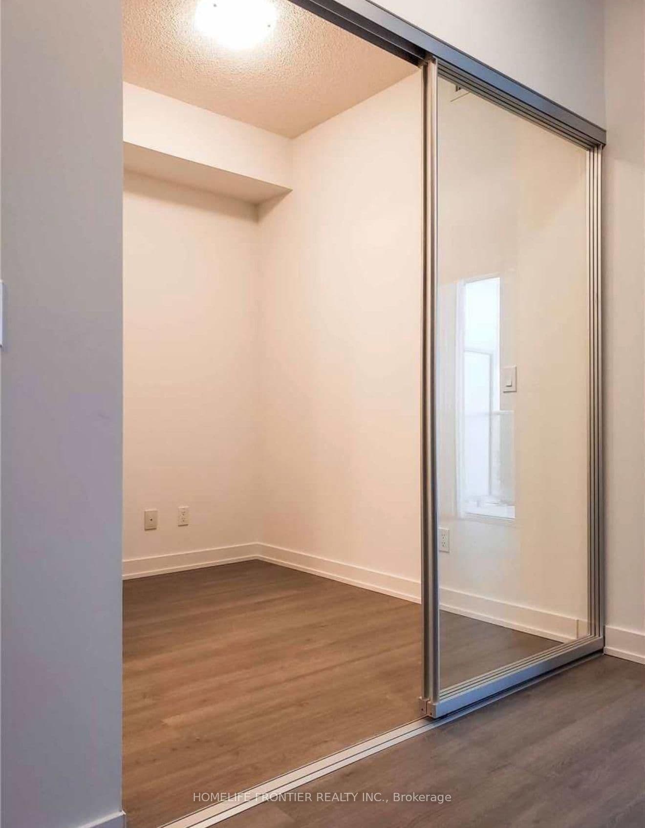 5180 Yonge Street, Unit 1802 thumbnail 10