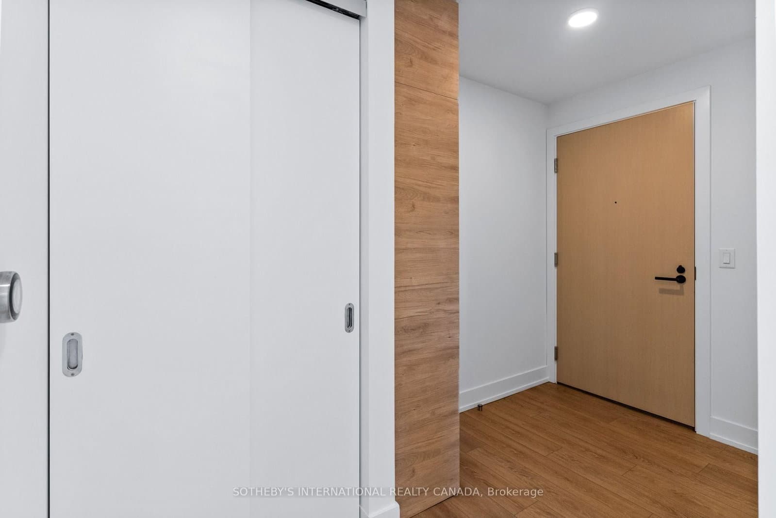 200 Redpath Avenue, Unit 3410 thumbnail 11