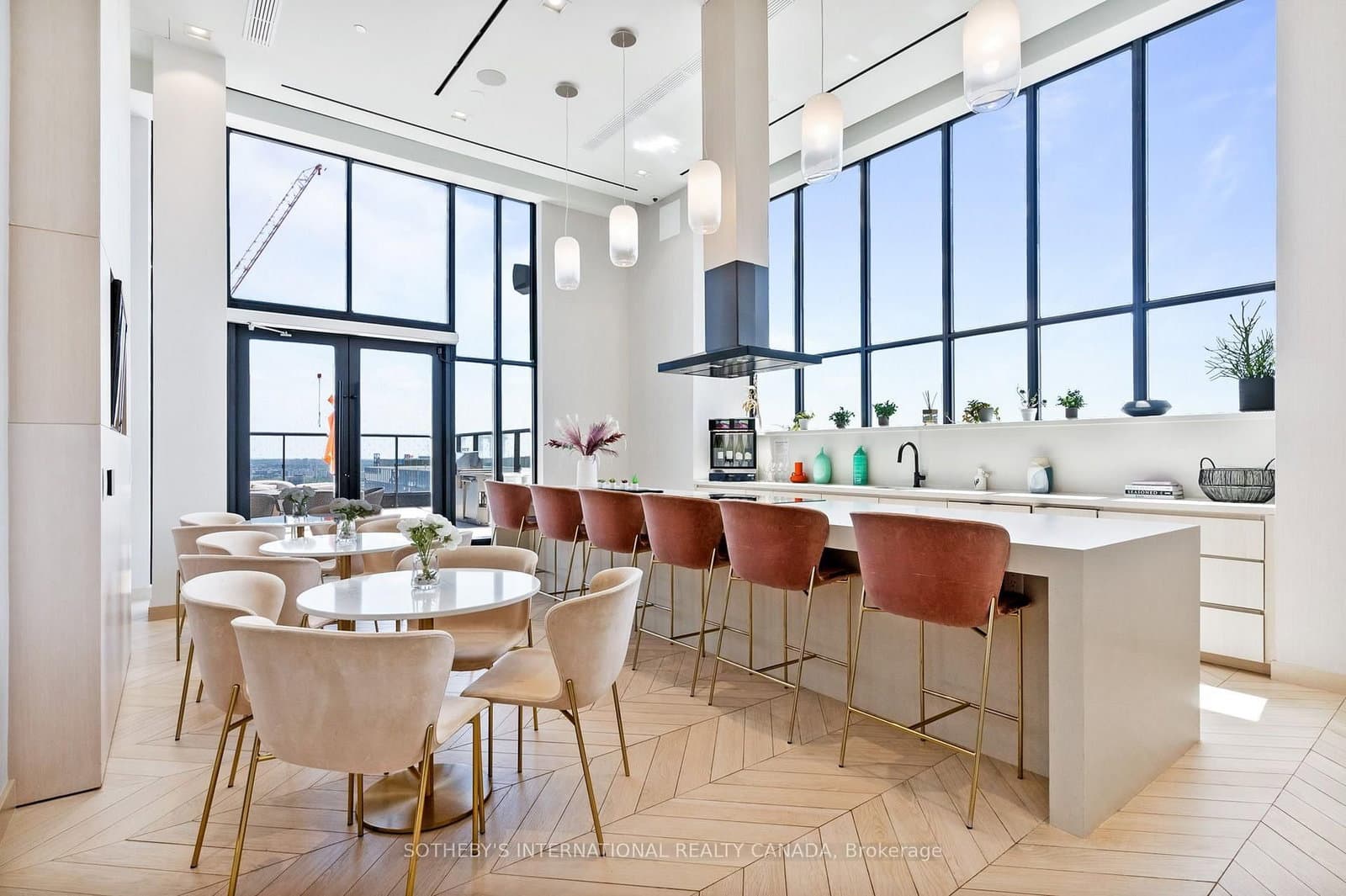 200 Redpath Avenue, Unit 3410 thumbnail 16