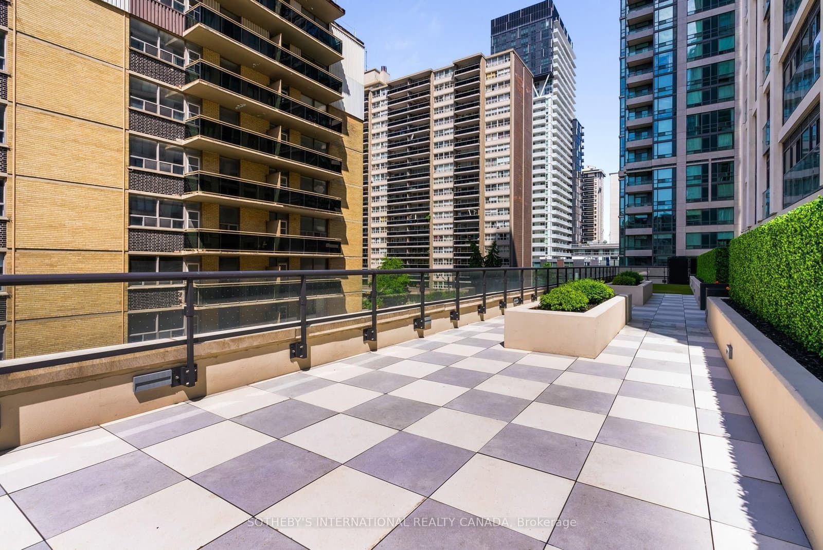 200 Redpath Avenue, Unit 3410 thumbnail 21