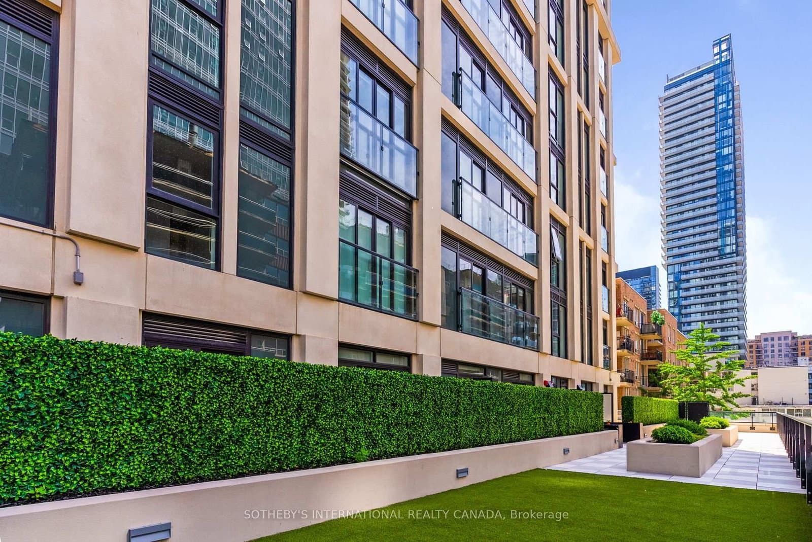 200 Redpath Avenue, Unit 3410 thumbnail 22