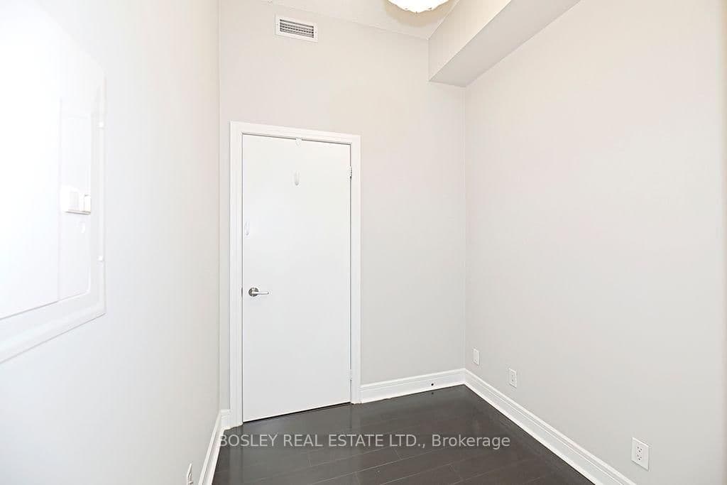 112 George Street, Unit S521 thumbnail 17