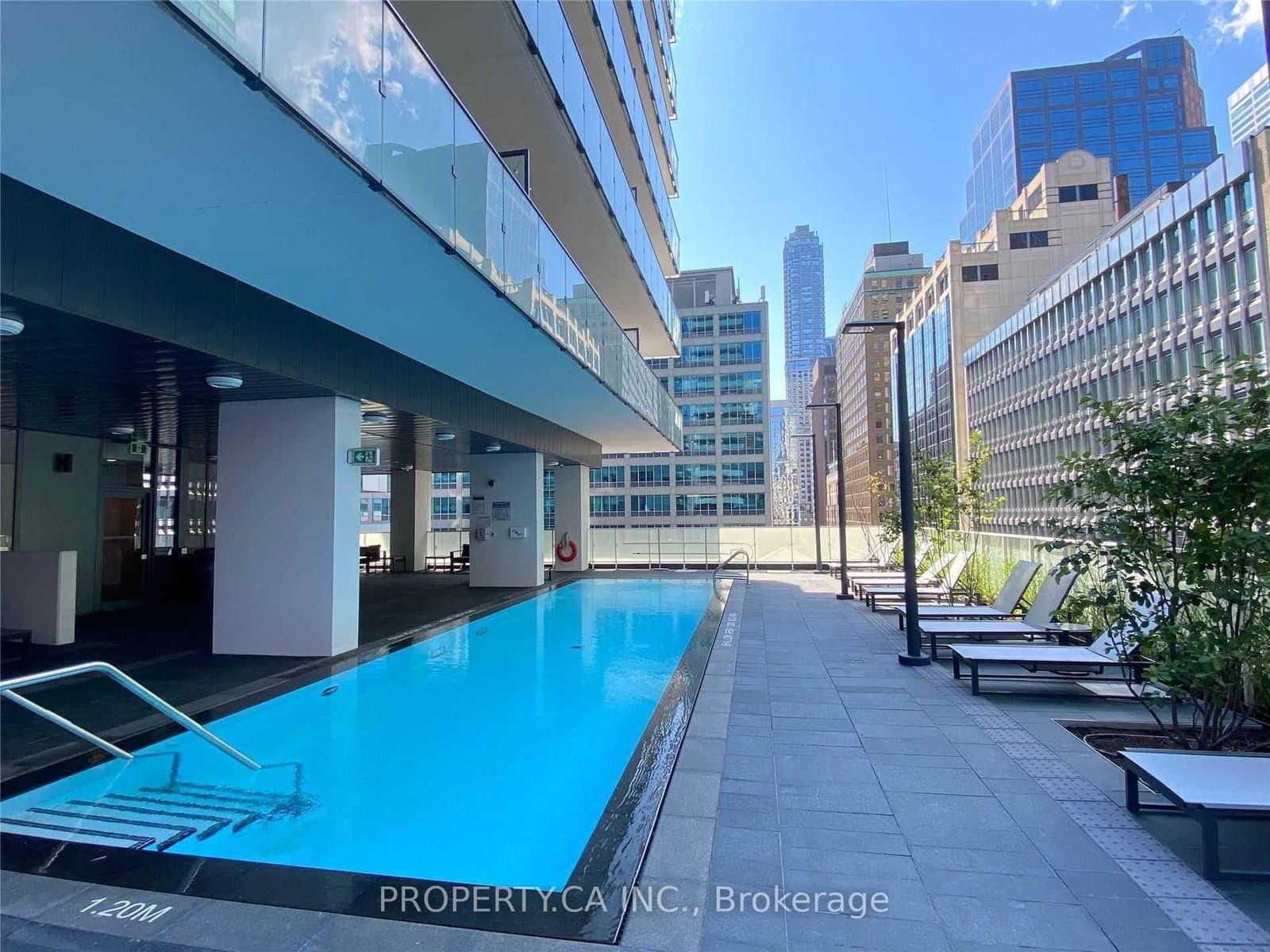 25 Richmond Street E, Unit 1513 thumbnail 37