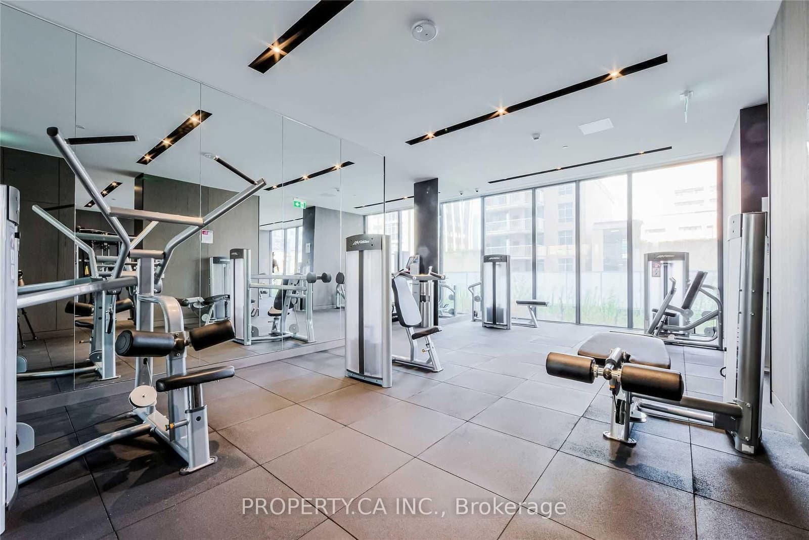 25 Richmond Street E, Unit 1513 thumbnail 40