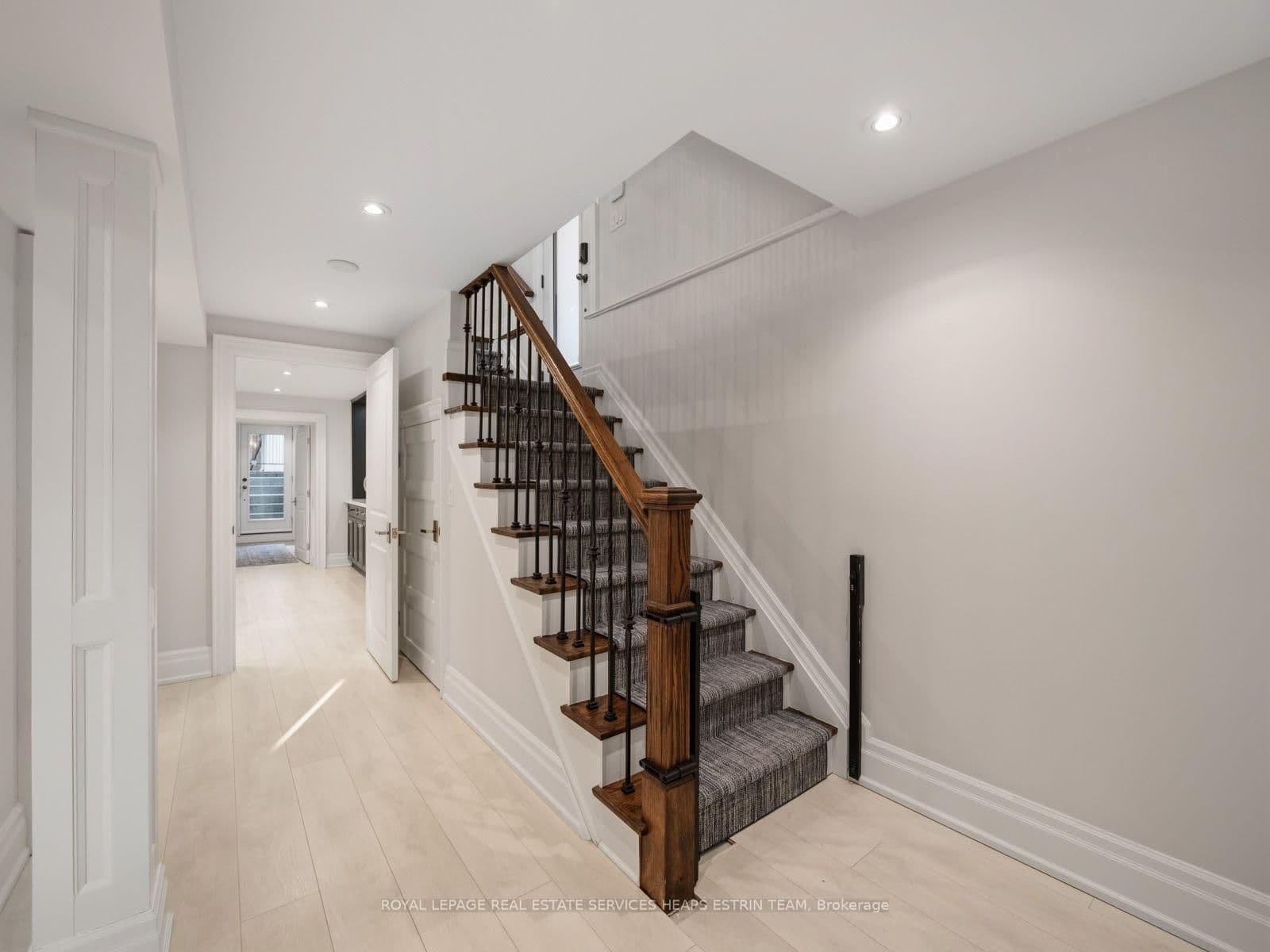 29 Maxwell Avenue thumbnail 34