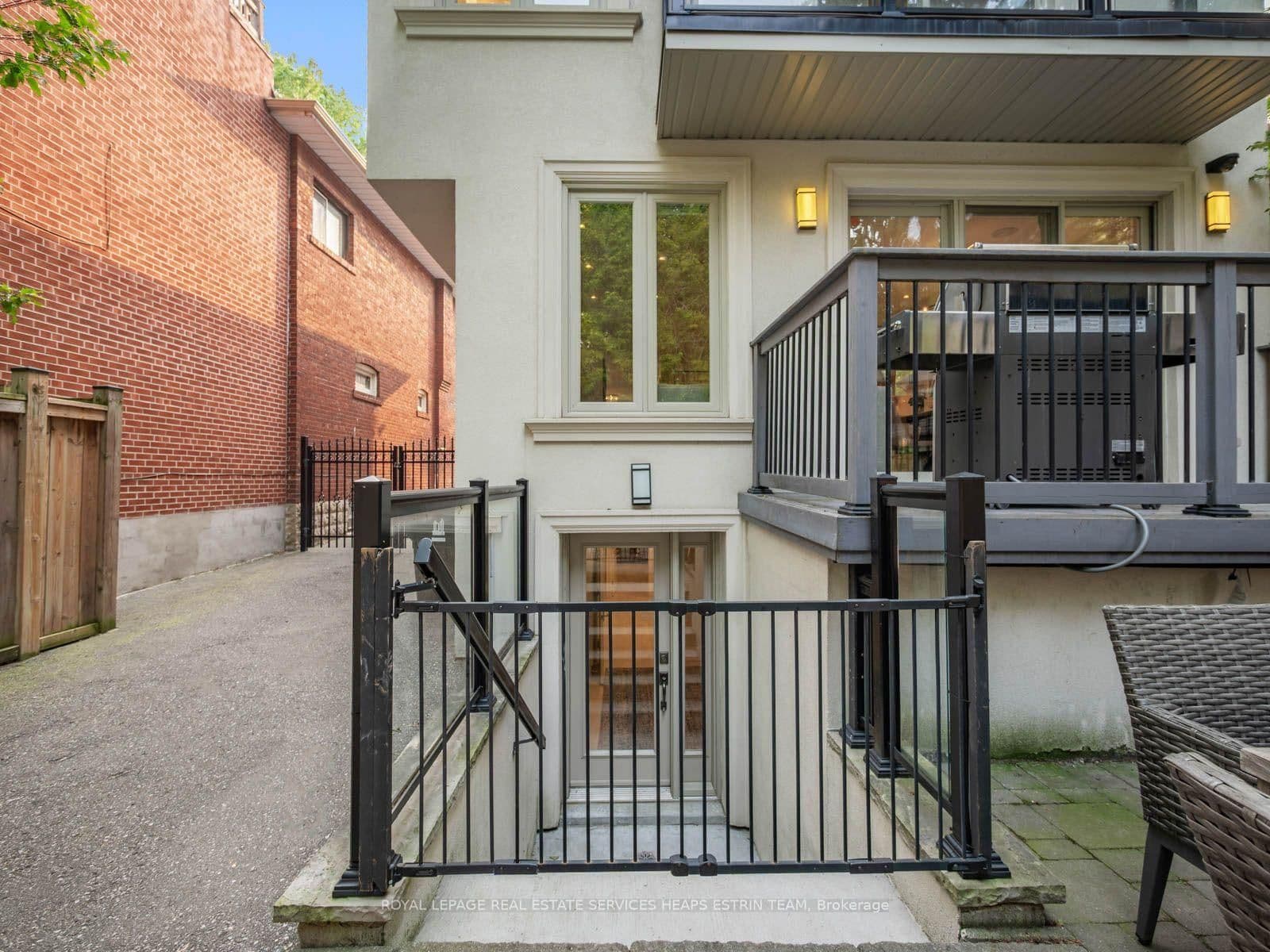 29 Maxwell Avenue thumbnail 45