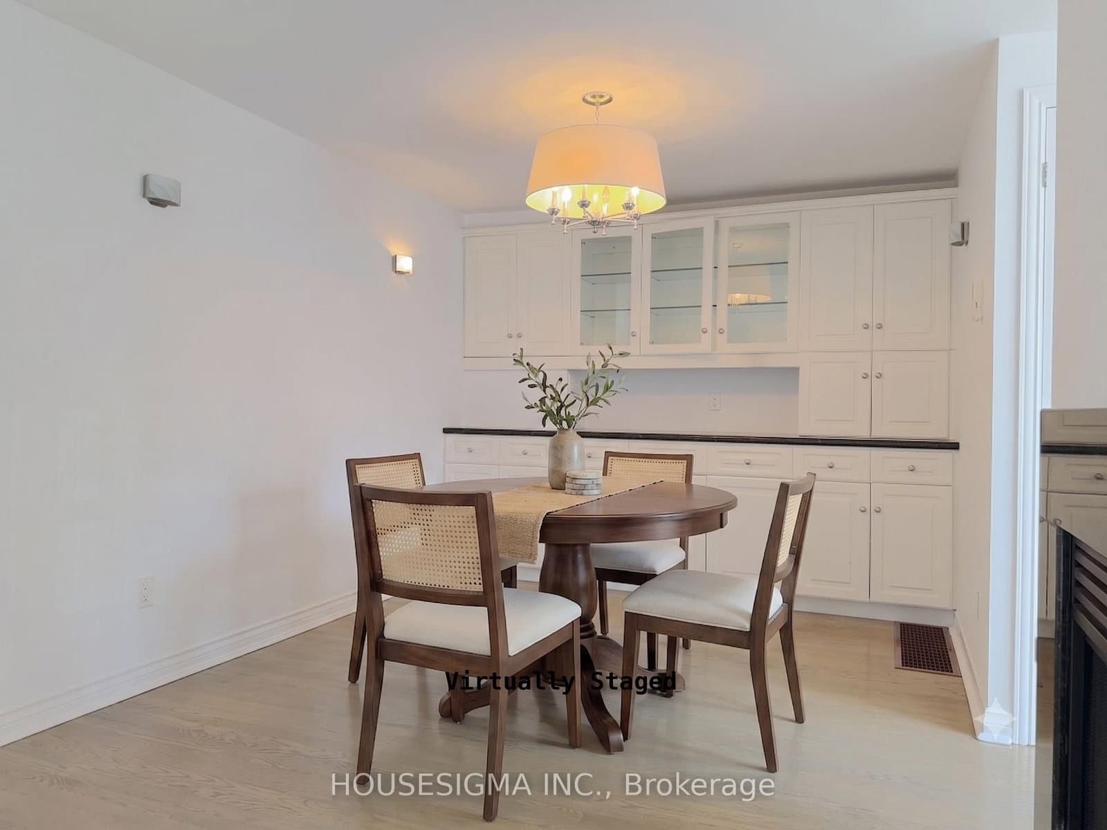 116 Cranbrooke Avenue, Unit Main thumbnail 10