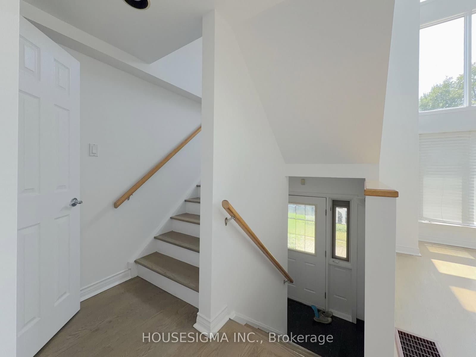 116 Cranbrooke Avenue, Unit Main thumbnail 20
