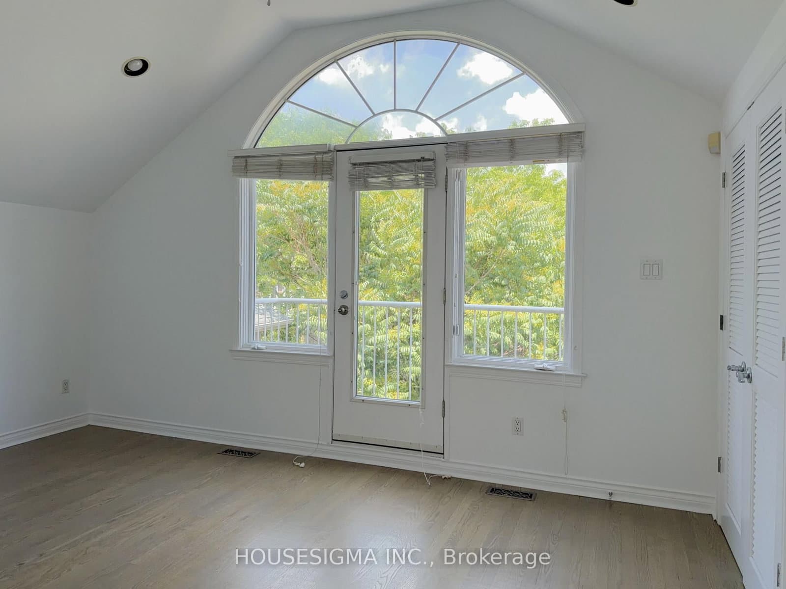 116 Cranbrooke Avenue, Unit Main thumbnail 30