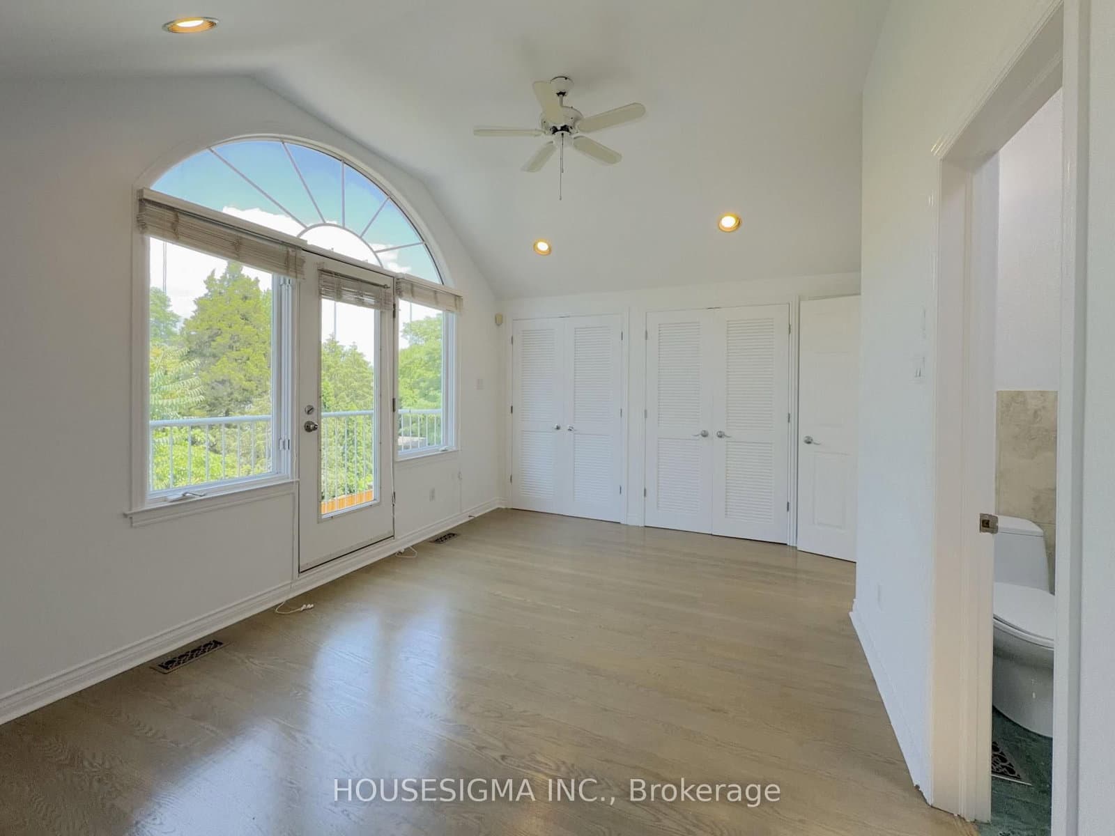 116 Cranbrooke Avenue, Unit Main thumbnail 31