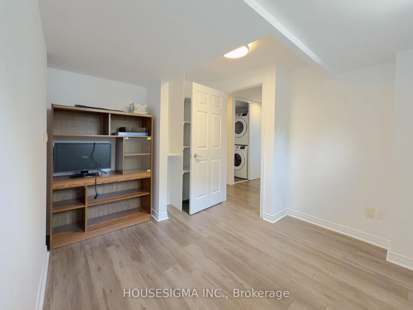 116 Cranbrooke Avenue, Unit Main thumbnail 41