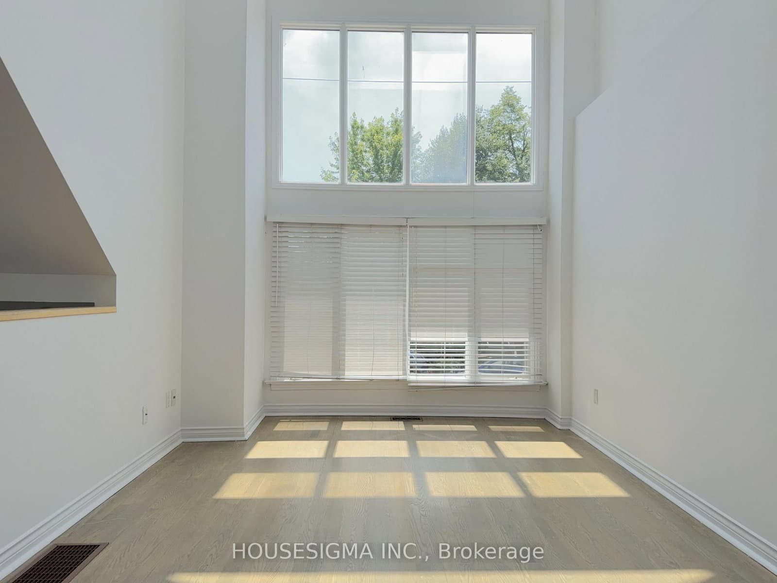 116 Cranbrooke Avenue, Unit Main thumbnail 7
