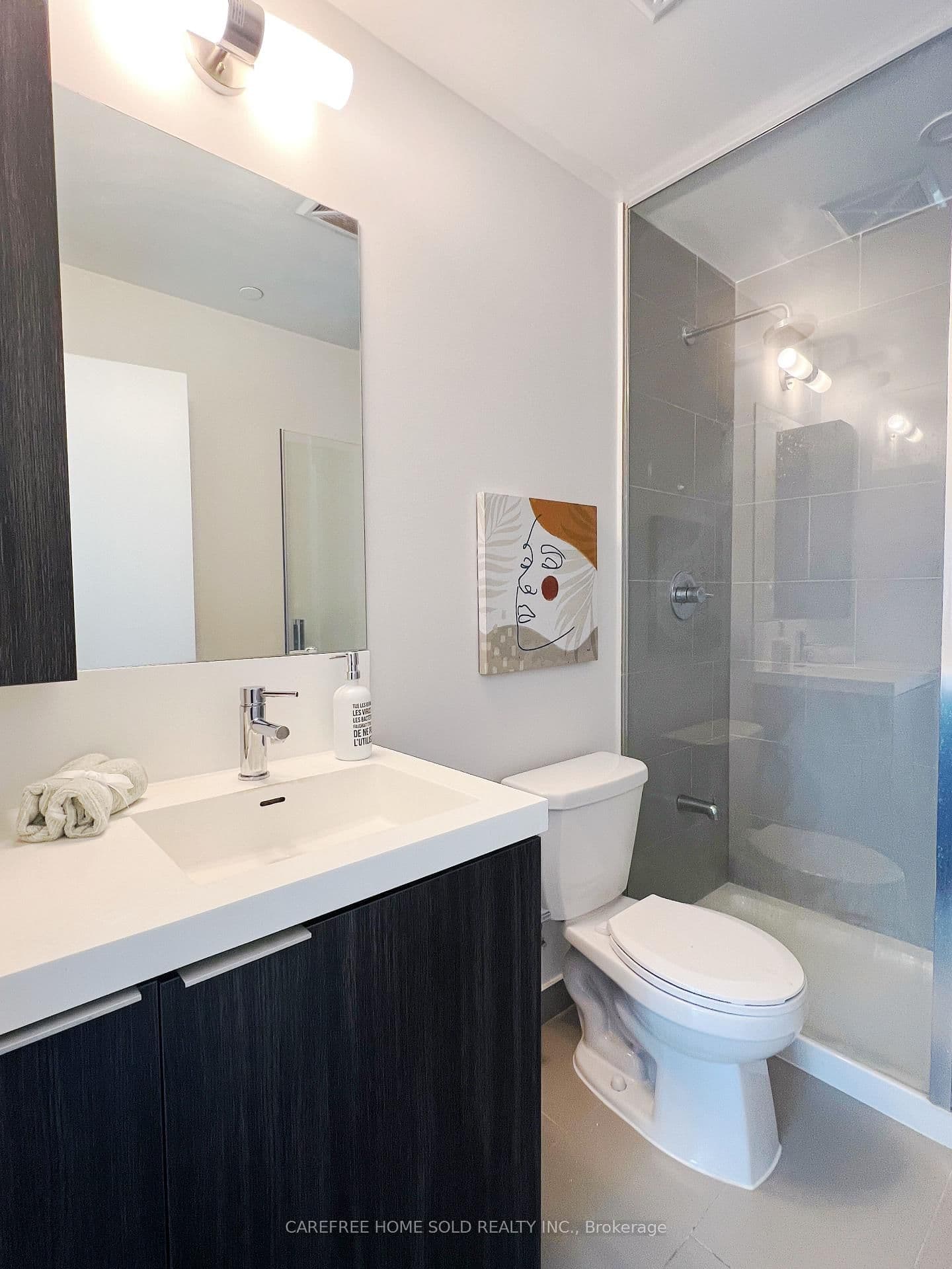 225 Sumach Street, Unit 711 thumbnail 11