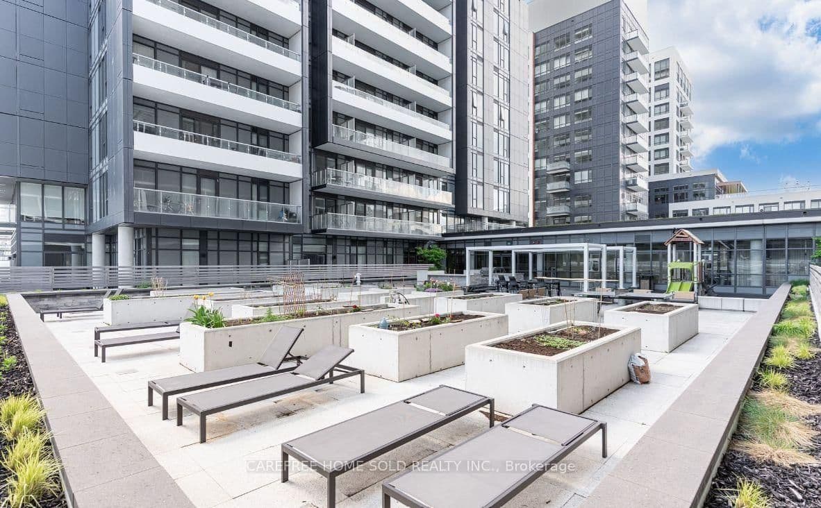 225 Sumach Street, Unit 711 thumbnail 18