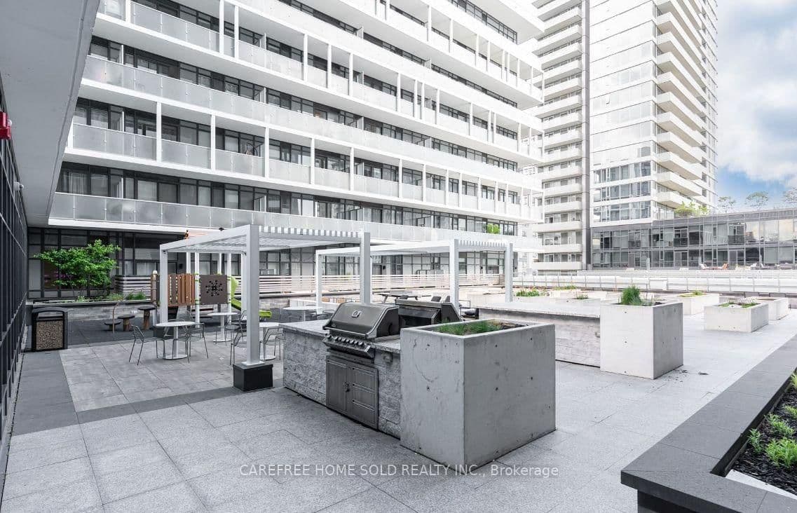 225 Sumach Street, Unit 711 thumbnail 19