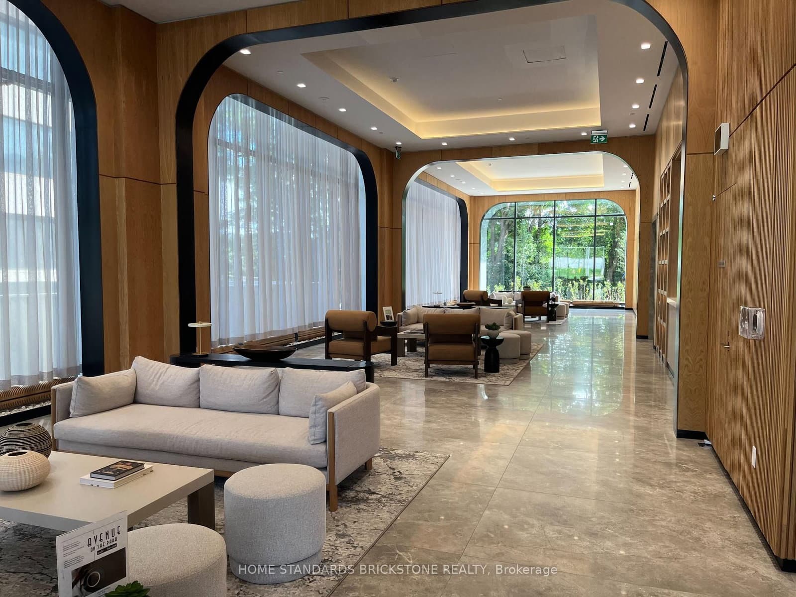 29 Green Trail Court, Unit 2810 thumbnail 3