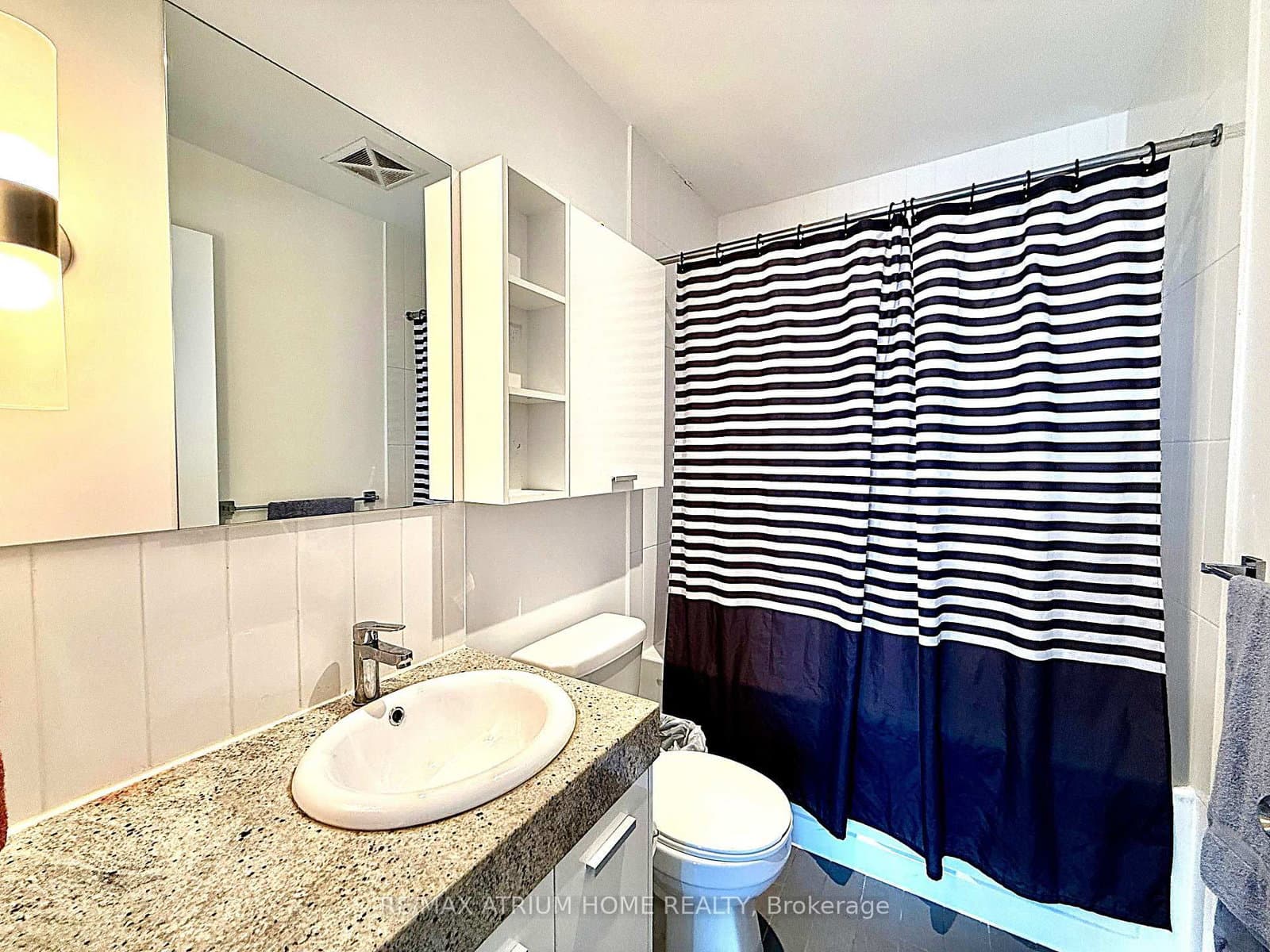 29 Singer Court, Unit 2605 thumbnail 11