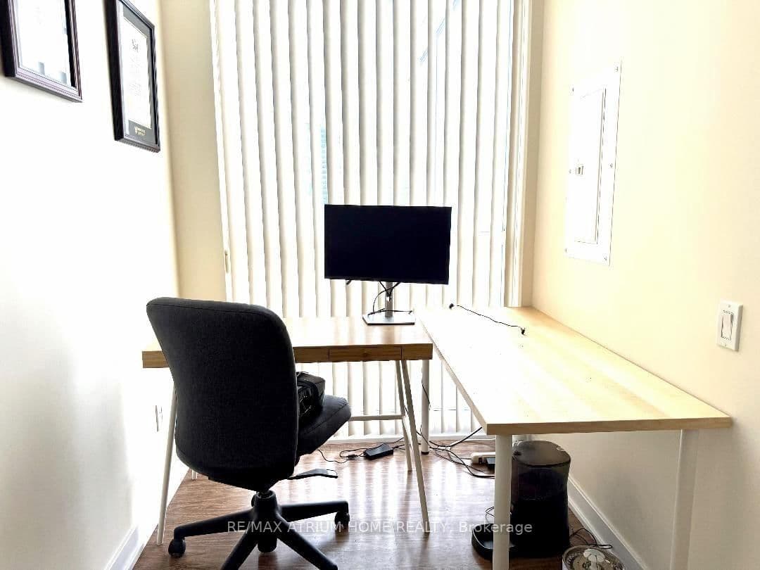 29 Singer Court, Unit 2605 thumbnail 9